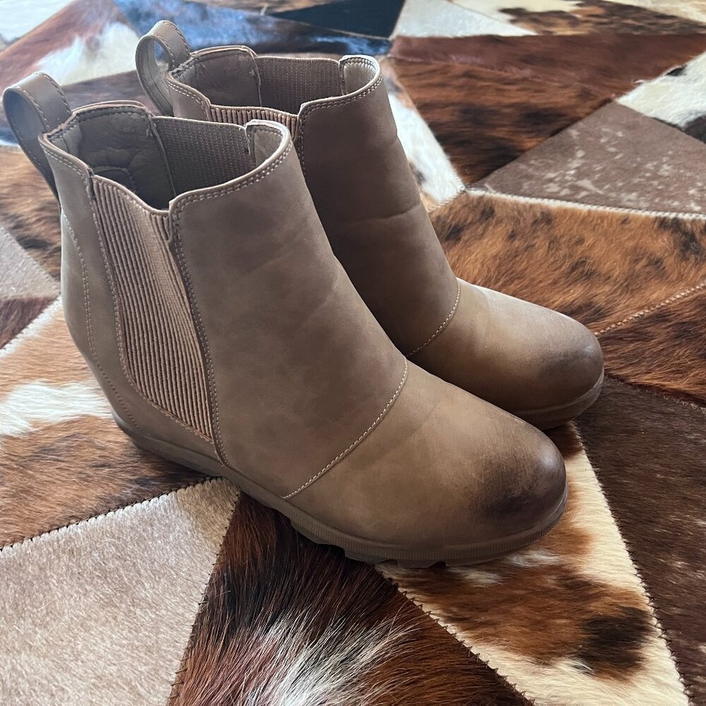 Athlefit Women's Wedge Boots Comfortable Ankle Wedge Booties